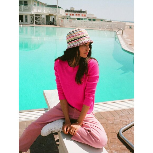 NEW! InCashmere 100% Cashmere Pink Pull over Sweater, Size S - Picture 8 of 16